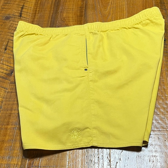 The Territory Ahead Yellow Shorts, Size XXL - Picture 2 of 12